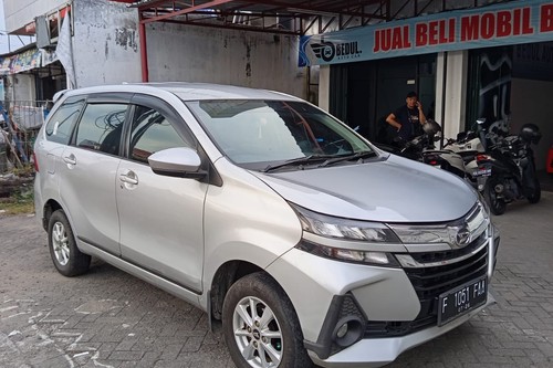 Beli mobil bekas