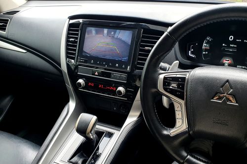 Beli mobil bekas