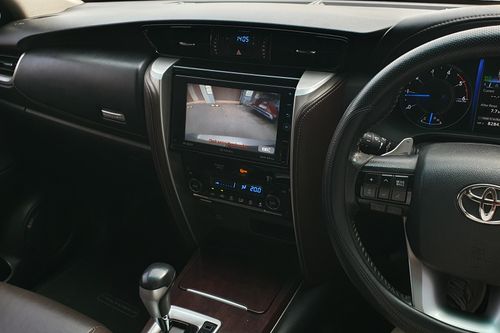 Beli mobil bekas