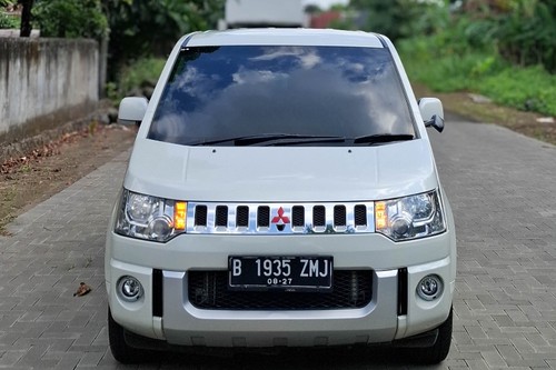 2015 Mitsubishi Delica 2.0 CC 4X2 AT bekas