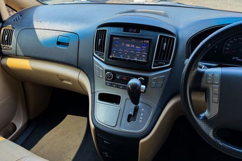 2019 Hyundai H1 2.5L CRDi XG bekas