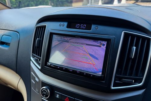 2019 Hyundai H1 2.5L CRDi XG bekas