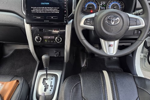 2024 Toyota Rush 1.5 S AT GR Sport bekas