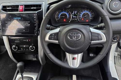 Dijual 2024 Toyota Rush 1.5 S AT GR Sport bekas