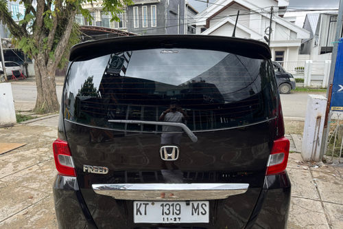 Beli mobil bekas