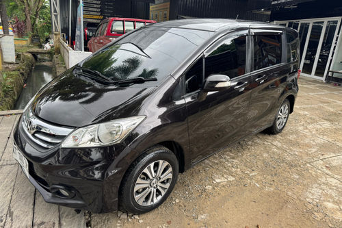 Dijual 2012 Honda Freed PSD bekas