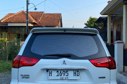 Beli mobil bekas