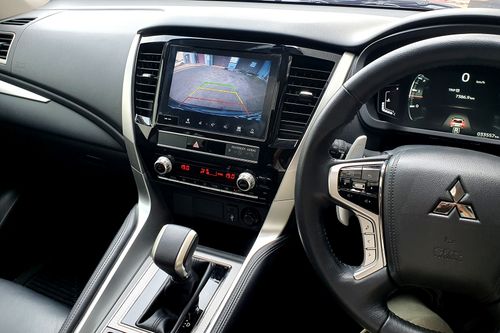 Beli mobil bekas