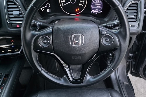2022 Honda HRV SE 1.5L AT bekas