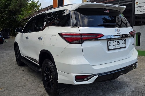 2023 Toyota Fortuner 2.8 VRZ 4x2 AT bekas