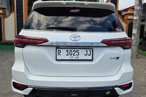 Beli mobil bekas