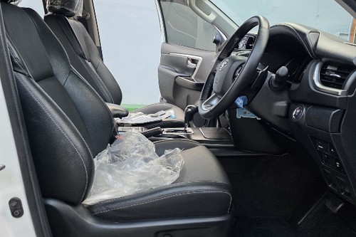 Beli mobil bekas