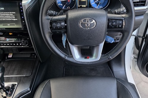2023 Toyota Fortuner 2.8 VRZ 4x2 AT bekas