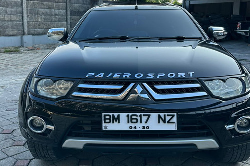 2014 Mitsubishi Pajero Sport Dakar AT 4x2 bekas