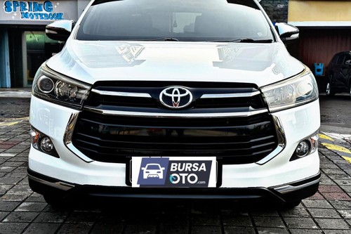 Used 2017 Toyota Venturer 2.0 AT