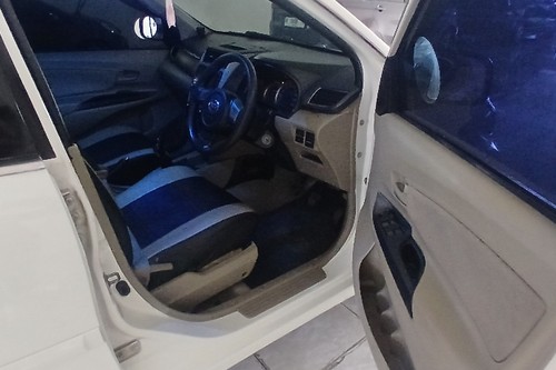 Dijual 2013 Daihatsu Xenia 1.3 R MT bekas