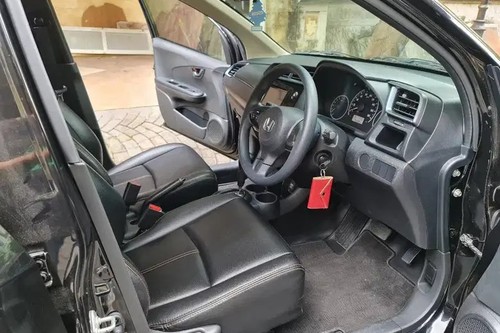 Beli mobil bekas