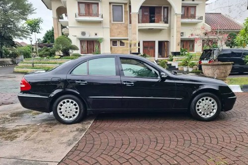 2008 Mercedes Benz E-Class E 280 W211 AT bekas
