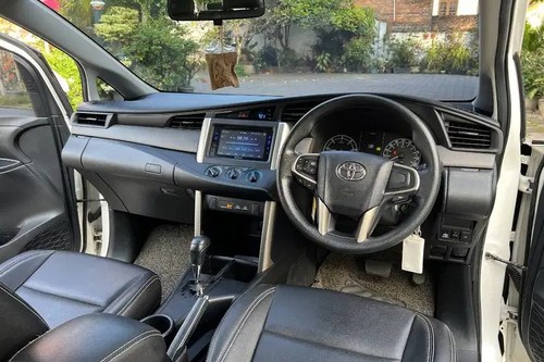 Dijual 2020 Toyota Kijang Innova REBORN 2.4 G AT DIESEL bekas