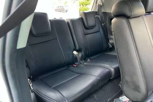 Beli mobil bekas