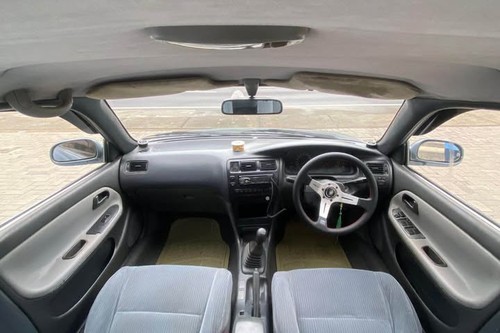 1992 Toyota Corolla (1991-1995) 1.6 SE GREAT MT SDN bekas