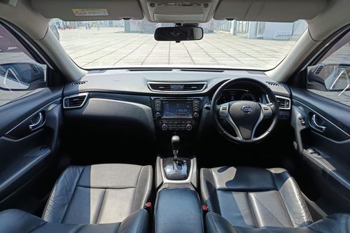 2018 Nissan X Trail 2.5L CVT AT bekas