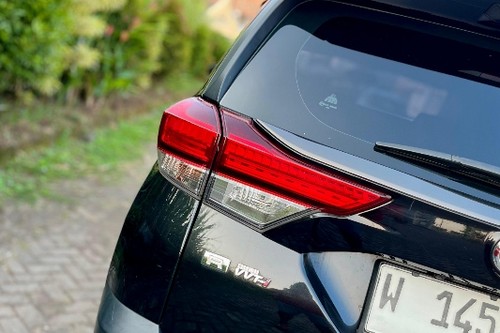2019 Daihatsu Terios R A/T Deluxe tua