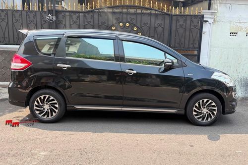 2017 Suzuki Ertiga Dreza MT bekas
