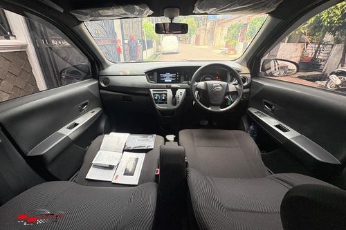 Dijual 2023 Daihatsu Sigra 1.2 R AT bekas