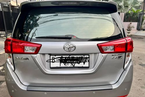 Dijual 2020 Toyota Kijang Innova 2.4 V Diesel AT bekas