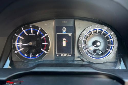 Dijual 2021 Toyota Kijang Innova REBORN 2.0 V AT bekas