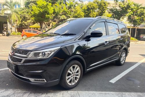 Used 2022 Wuling Cortez 1.5 S T LUX + CVT
