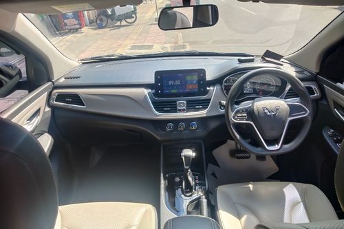 Dijual 2022 Wuling Cortez 1.5 S T LUX + CVT bekas