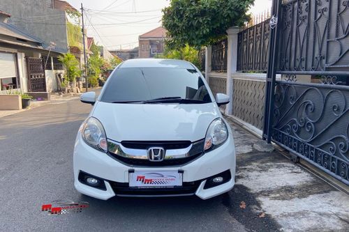 Beli mobil bekas
