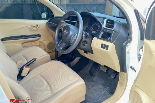 Beli mobil bekas