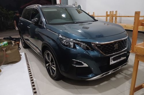 2019 Peugeot 5008 Allure Plus