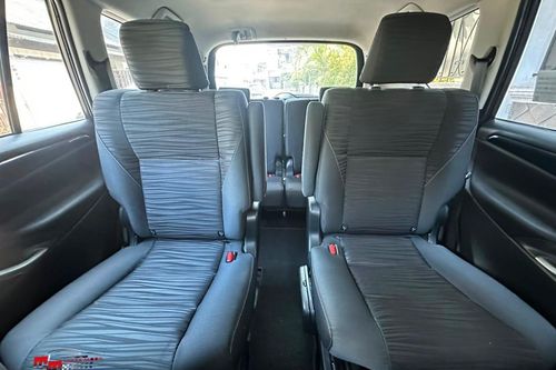 2021 Toyota Kijang Innova REBORN 2.0 V AT LUX tua