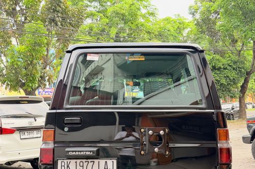 Second hand 2009 Daihatsu Taft GTL 4x4 2.8 MT 