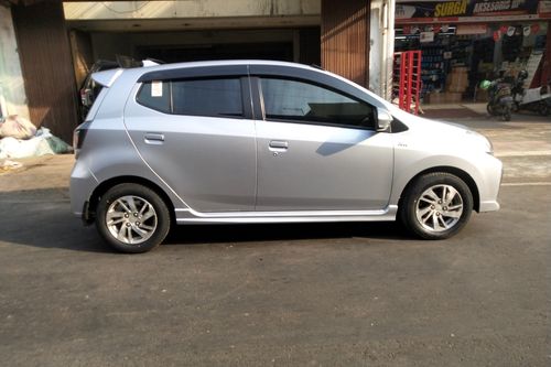 Dijual 2022 Daihatsu Ayla 1.2 R MT bekas