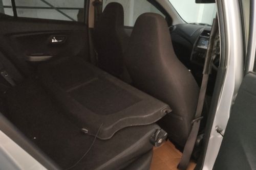 2022 Daihatsu Ayla 1.2 R MT tua