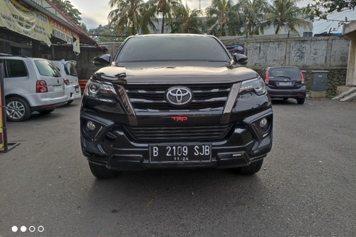 Used 2019 Toyota Fortuner VRZ 4X2 TRD 2.4L AT