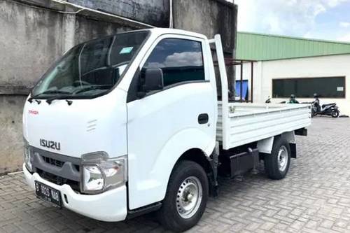 2017 Isuzu Traga PICK UP bekas