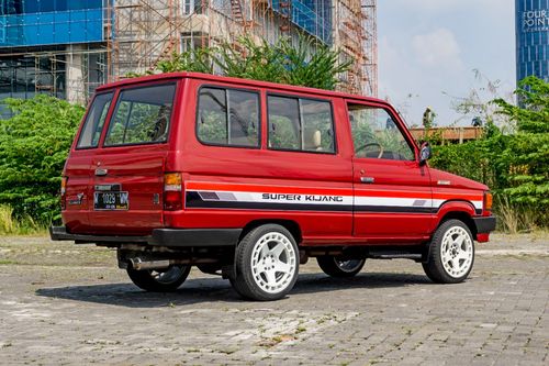 1988 Toyota Kijang Innova 1.5L MPV Minivans bekas