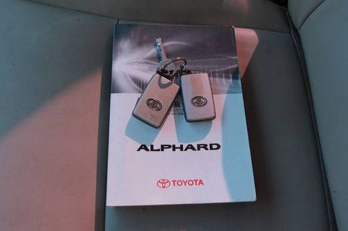 2009 Toyota Alphard  2.5 X A/T