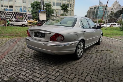 2007 Jaguar X-Type X 2.0L V6 SE AT bekas