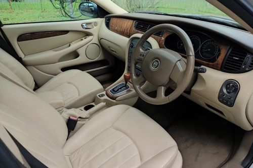 2007 Jaguar X-Type X 2.0L V6 SE AT bekas