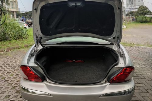 2007 Jaguar X-Type X 2.0L V6 SE AT bekas