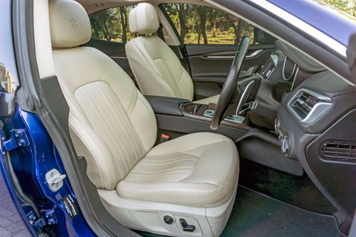 2014 Maserati Ghibli S 3.0 L AT bekas