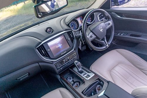 2014 Maserati Ghibli S 3.0 L AT bekas