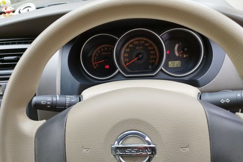 Used 2008 Nissan Grand Livina 1.5 XV MT